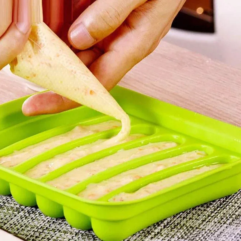 Green 6 Grid Silicone Sausage  - Baby Food Maker Baby Safe recension och pris